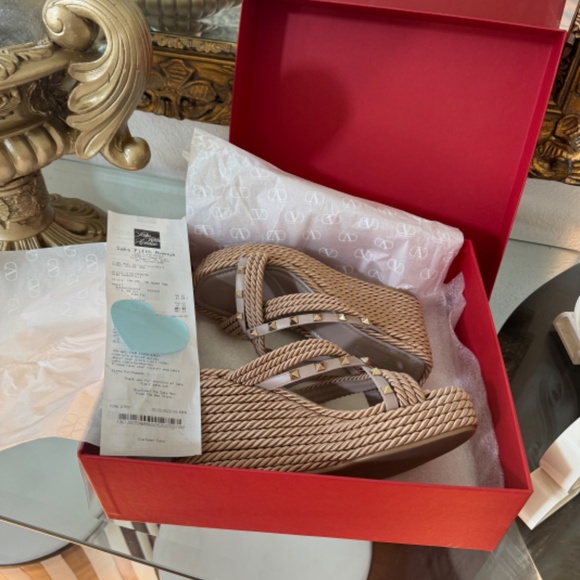 Valentino wedge size 40 - Picture 6 of 6